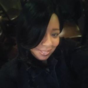 Meet your Posher, Denise